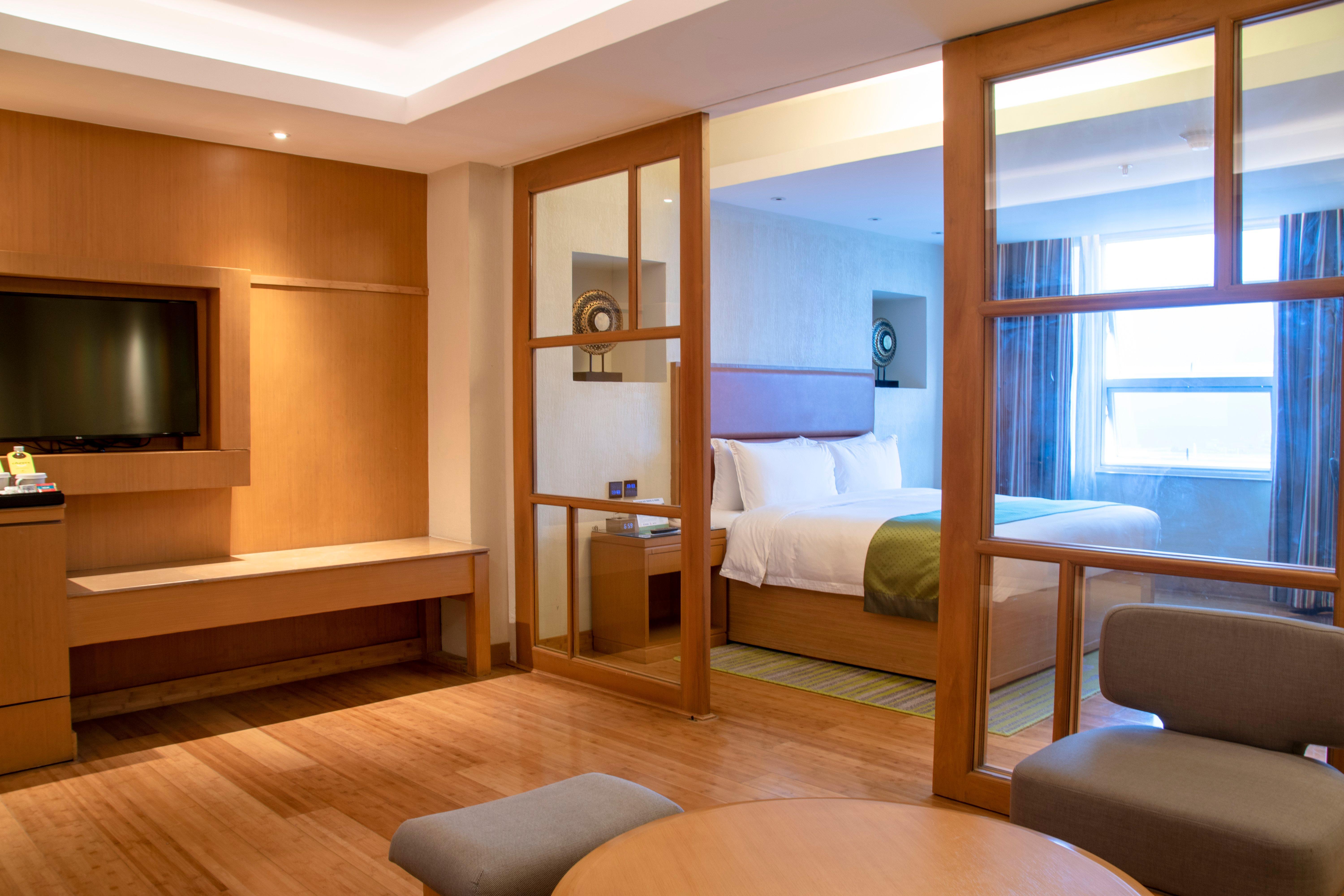 Holiday Inn Baguio City Centre, An Ihg Hotel Экстерьер фото