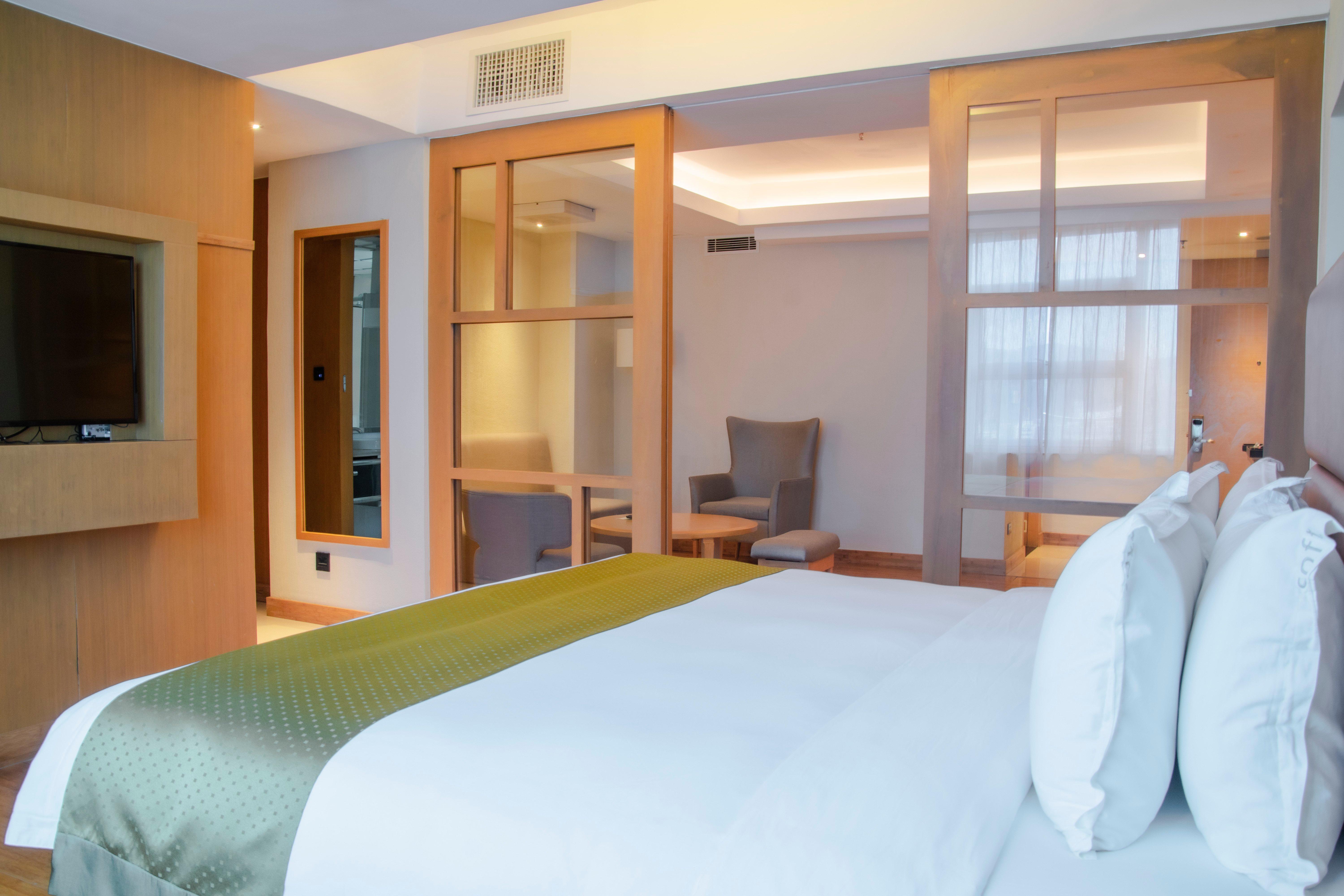 Holiday Inn Baguio City Centre, An Ihg Hotel Экстерьер фото