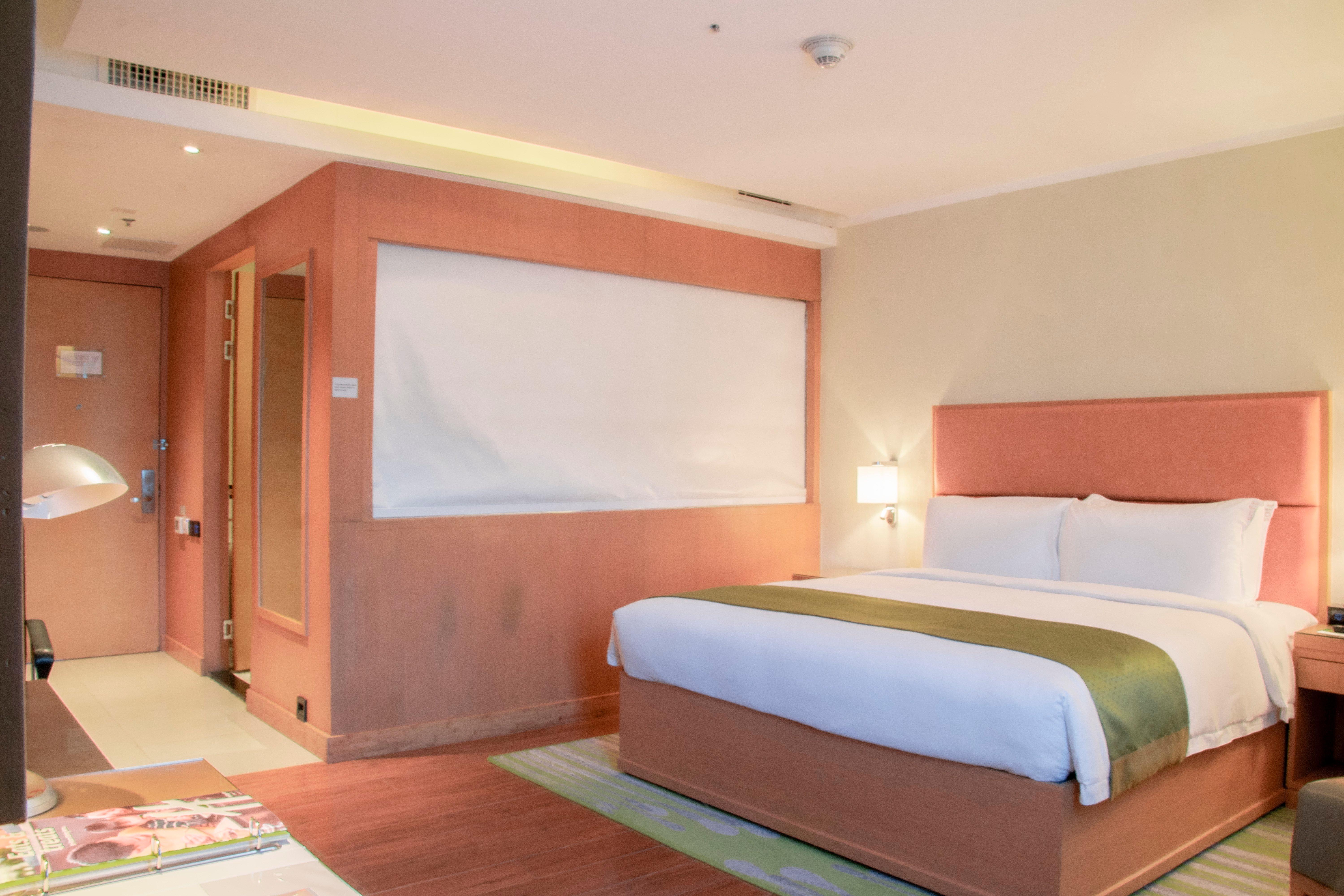 Holiday Inn Baguio City Centre, An Ihg Hotel Экстерьер фото