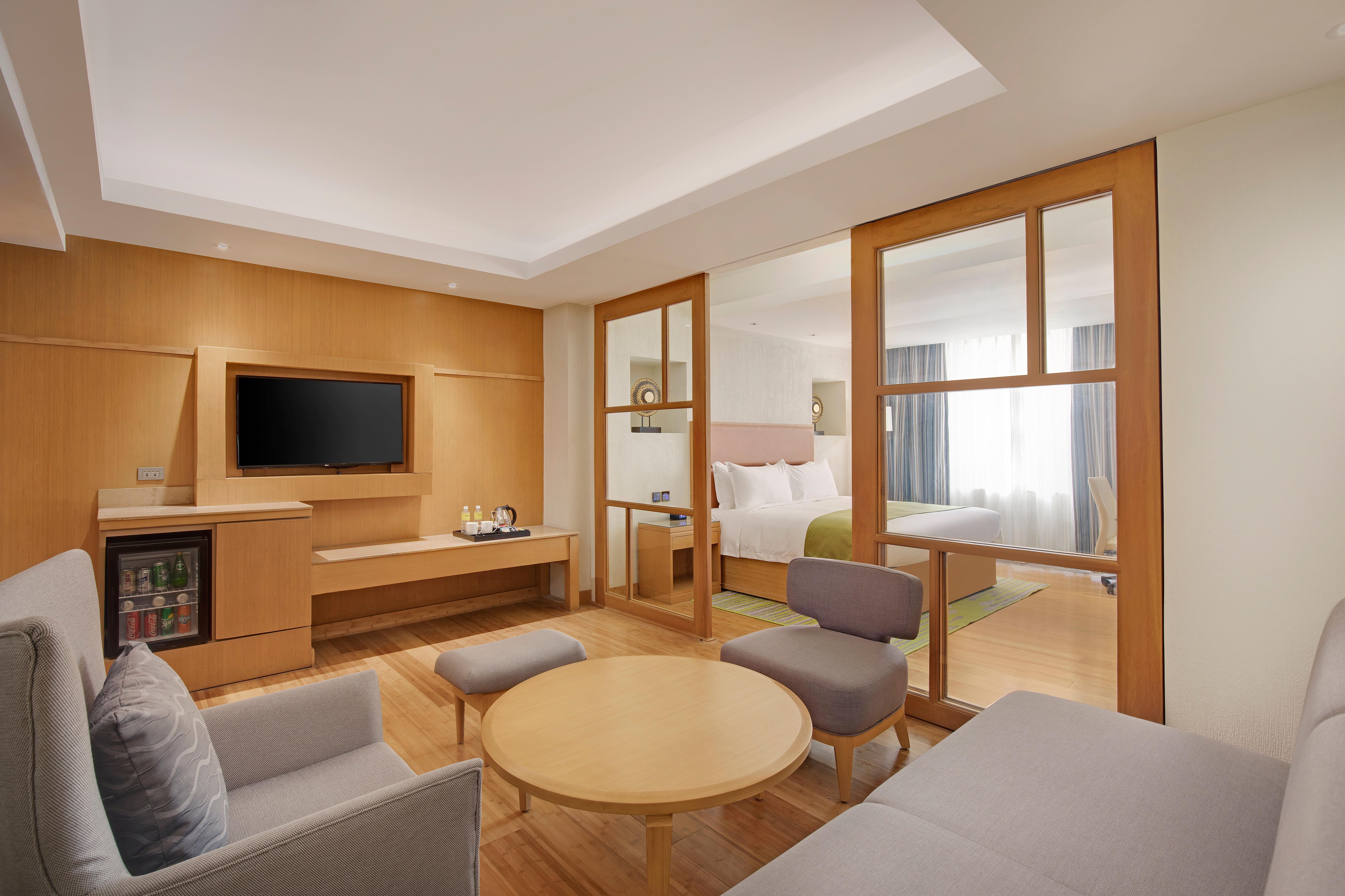 Holiday Inn Baguio City Centre, An Ihg Hotel Экстерьер фото