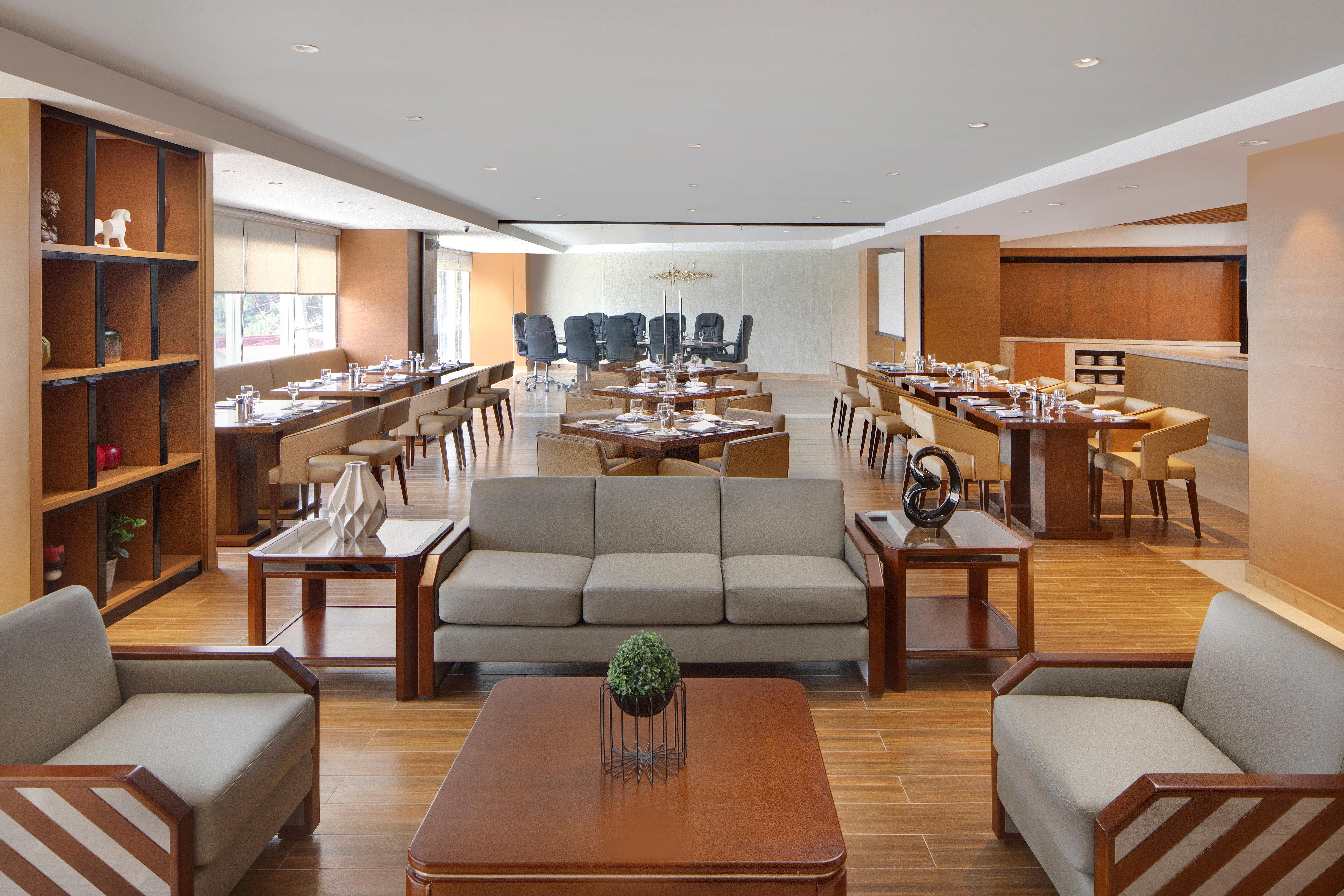 Holiday Inn Baguio City Centre, An Ihg Hotel Экстерьер фото
