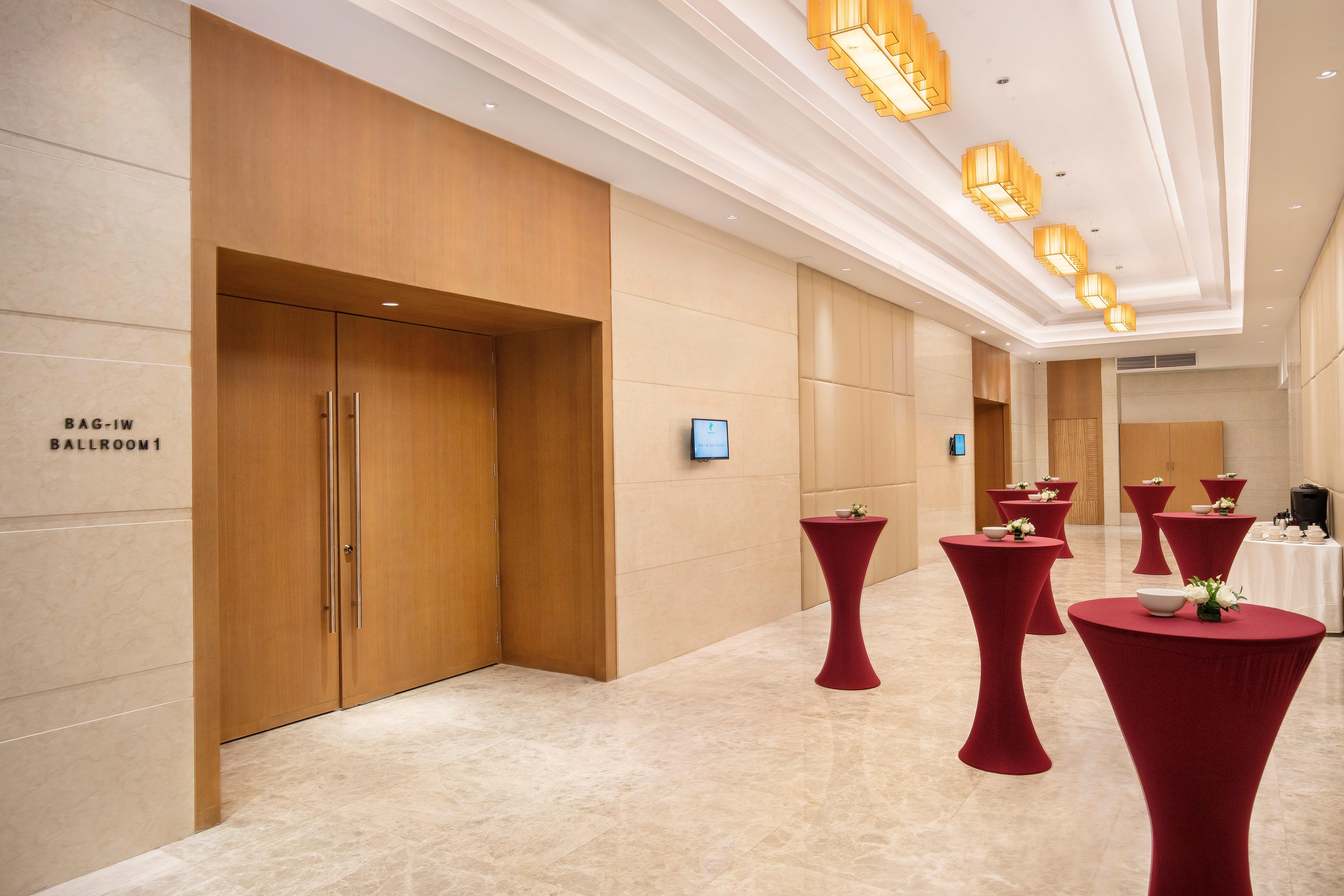 Holiday Inn Baguio City Centre, An Ihg Hotel Экстерьер фото